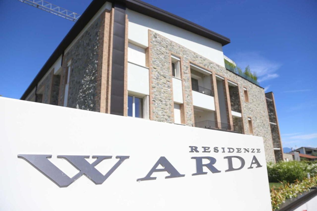Warda A6 Apartment 代森扎诺-德尔加达 外观 照片